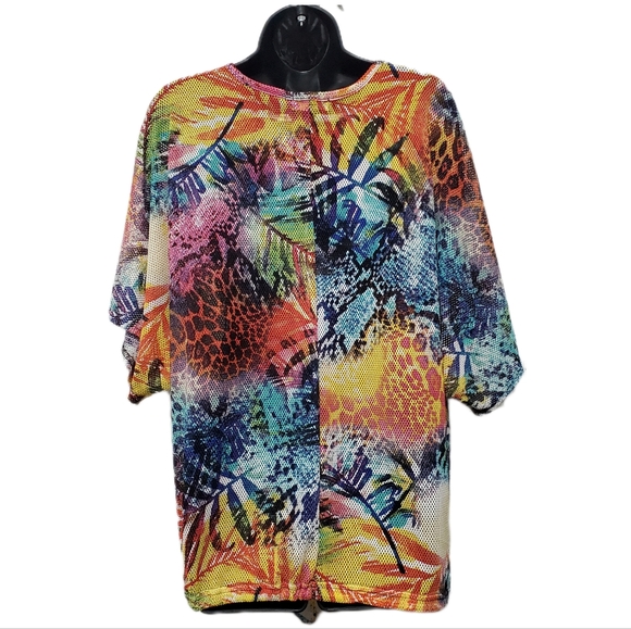 Full Circle Plus Multicolor Mesh Batwing Cropped Top Size 3X - Picture 5 of 8